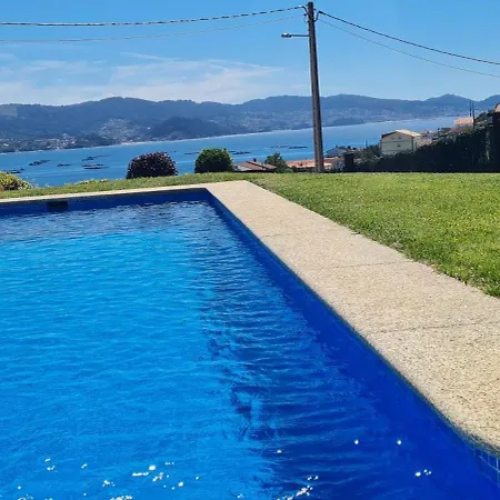 Casa Con Vistas En Rias Baixas Hébergement de vacances
