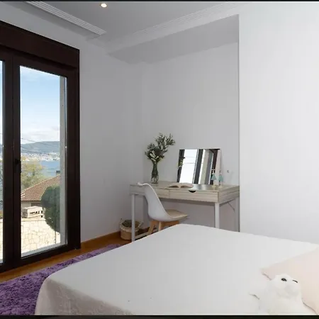 Casa Con Vistas En Rias Baixas *