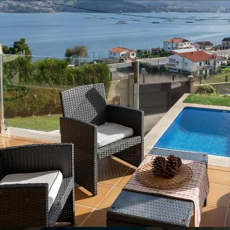 Casa Con Vistas En Rias Baixas Hébergement de vacances Poio
